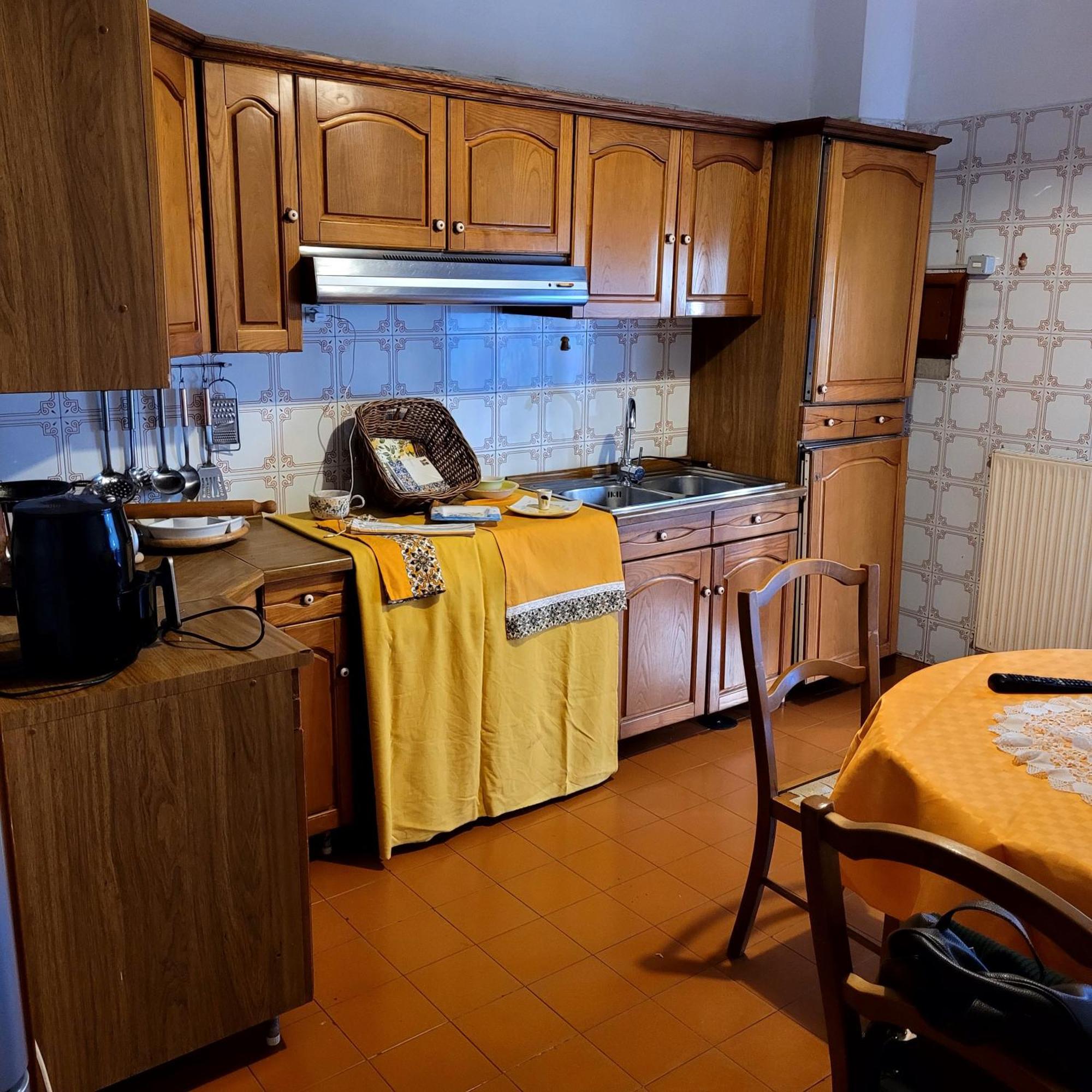 Casa Anselmo Guest House Pagani Exteriör bild